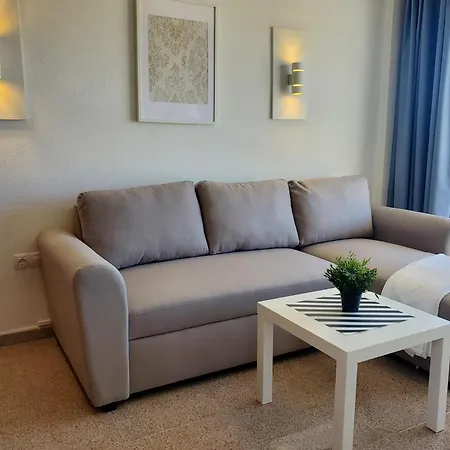 Vivienda Vacacional-las Camelias #e05 Apartamento